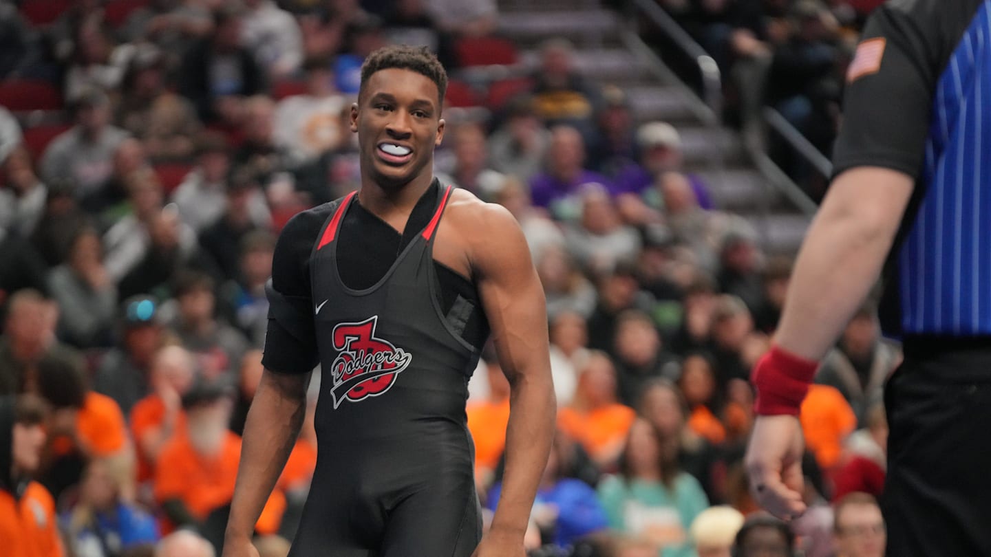 Iowa Boys High School Wrestling: Returning State Champions, Medalists