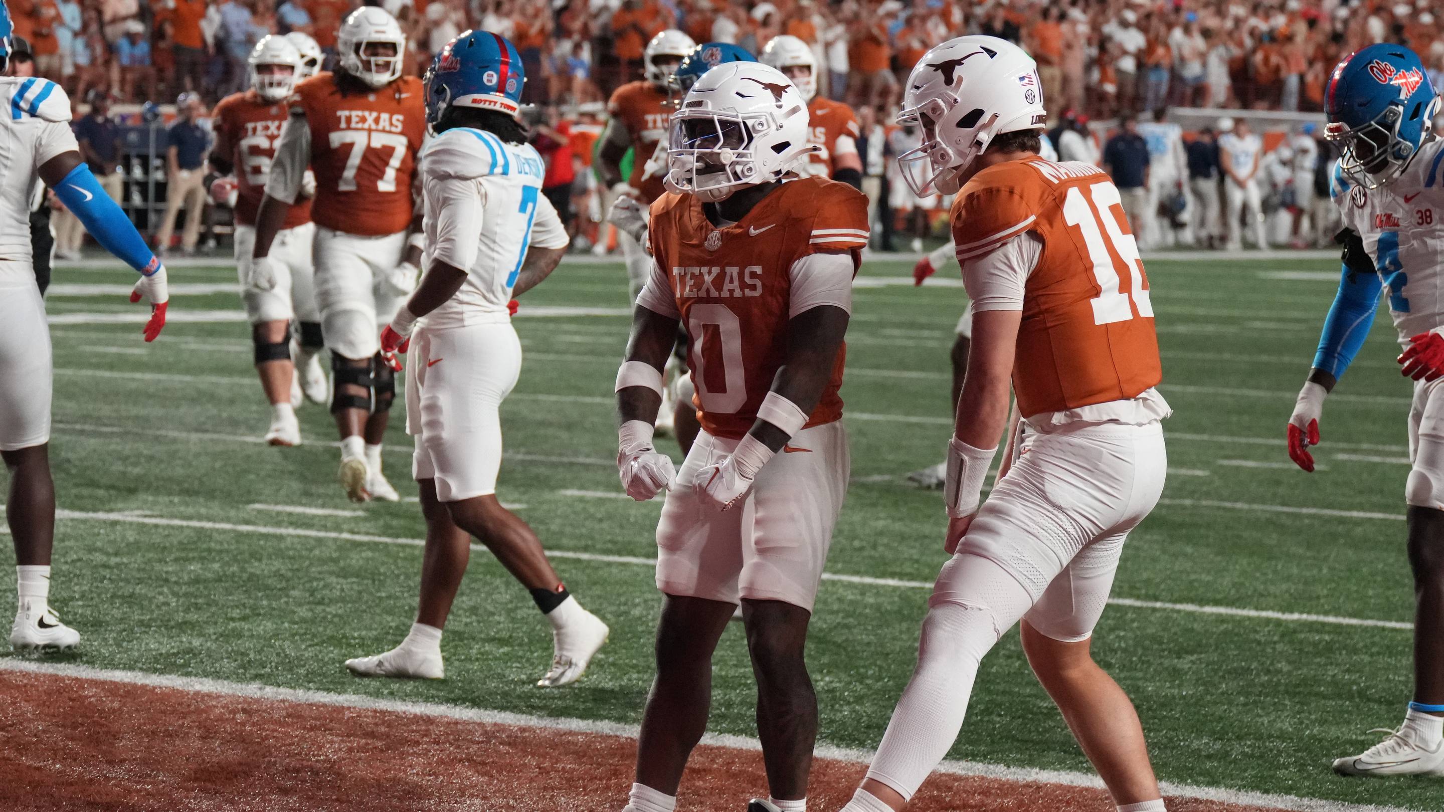 Texas Longhorns Report Card: Grading Every Position Group vs. Ole Miss