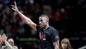 Mar 4, 2017; Houston, TX, USA; Houston Rockets former guard Vernon Maxwell waves to the crowd during a timeout against the Memphis Grizzlies during the third quarter at Toyota Center. Mandatory Credit: Erik Williams-Imagn Images