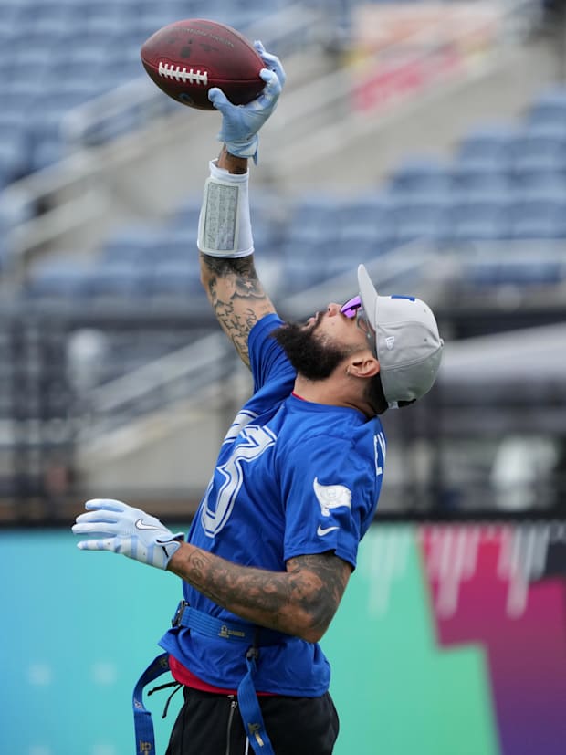 Tampa Bay Buccaneers receiver Mike Evans (13) catches the ball during NFC Practice for the Pro Bowl Games. Tampa Bay Buccaneers receiver Mike Evans (13) catches the ball during NFC Practice for the Pro Bowl Games.