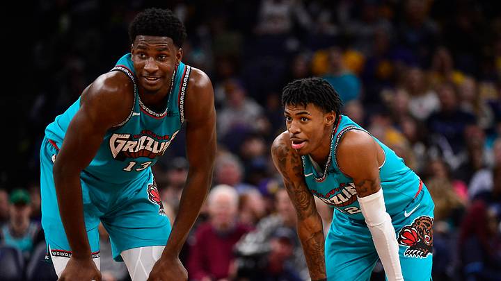Los Angeles Lakers v Memphis Grizzlies