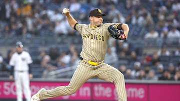 May 6, 2025; Bronx, New York, USA;  San Diego Padres starting pitcher Michael King (34) pitches in the first inning against the New York Yankees at Yankee Stadium. Mandatory Credit: Wendell Cruz-Imagn Images