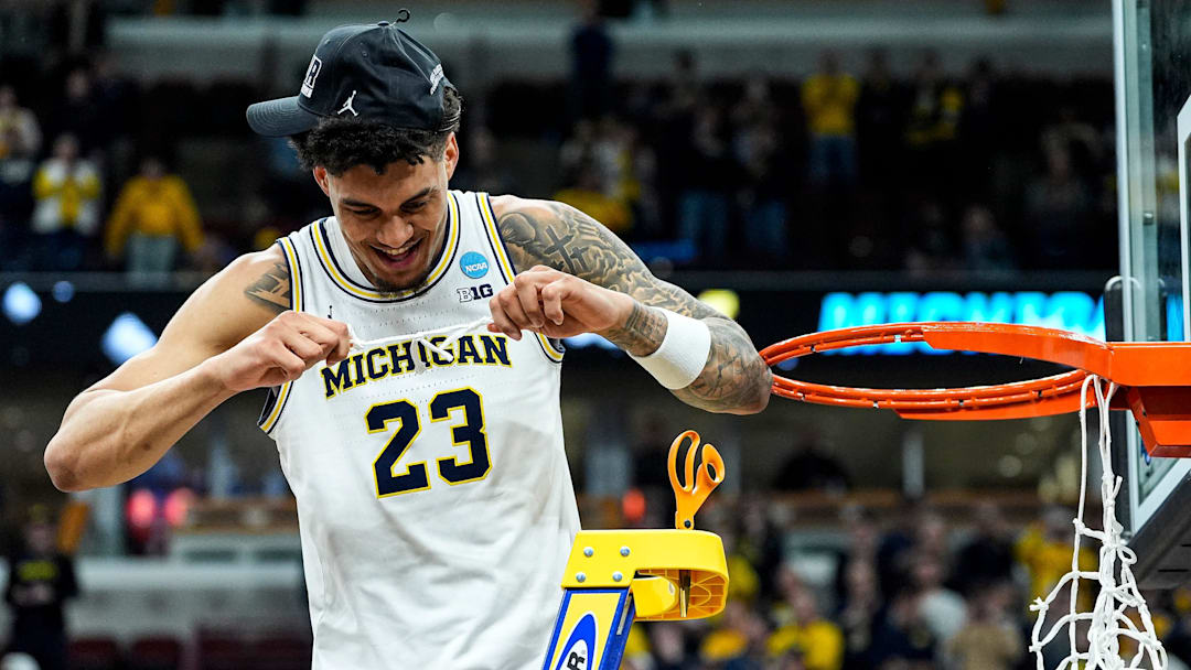 Michigan forward Yaxel Lendeborg (23) celebrates after winning the NCAA Tournament Midwest Regional Champion by defeating Tennessee 95-62 rat United Center in Chicago on Sunday, March 29, 2026.