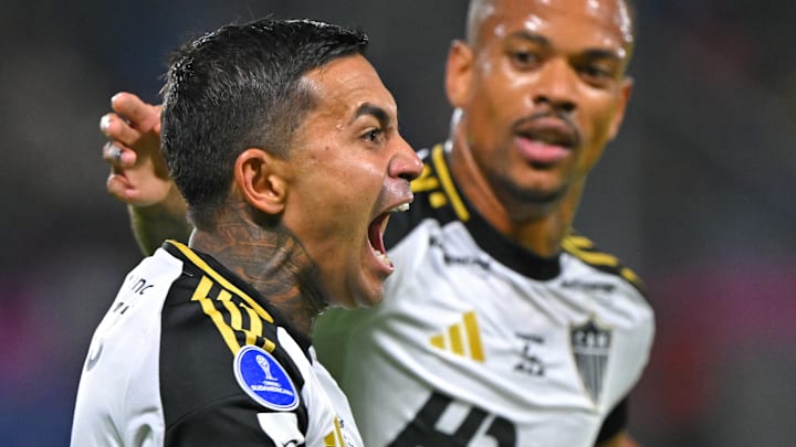 Atlético-MG luta por vaga na final da Sul-Americana 2025  Atlético-MG luta por vaga na final da Sul-Americana 2025