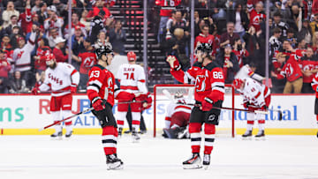 Carolina Hurricanes v New Jersey Devils