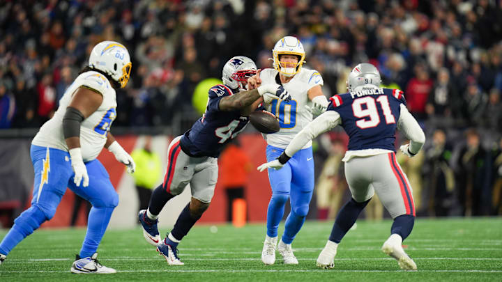 Justin Herbert had a rough night against the Patriots. 