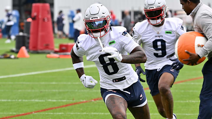 Jun 9, 2025; Foxborough, MA, USA; New England Patriots wide receiver Stefon Diggs (8) and wide receiver Kayshon Boutte (9) runs through a drill during minicamp at Gillette Stadium. Mandatory Credit: Eric Canha-Imagn Images Jun 9, 2025; Foxborough, MA, USA; New England Patriots wide receiver Stefon Diggs (8) and wide receiver Kayshon Boutte (9) runs through a drill during minicamp at Gillette Stadium. Mandatory Credit: Eric Canha-Imagn Images