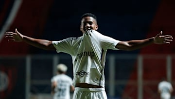 Fluminense-PI e Santos medem forças pela segunda fase da Copa do Brasil. 