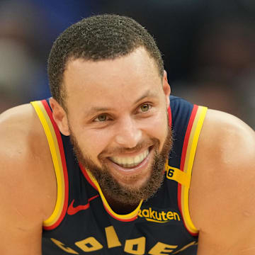 Curry had hit 37 consecutive free throws.
