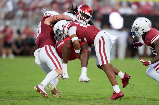 Oklahoma linebacker Danny Stutsman