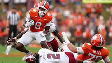 Adam Randall running the ball in Troy v Clemson game 