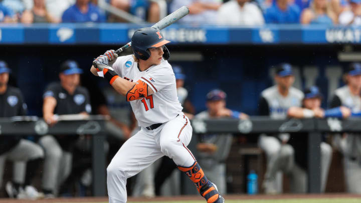 Jun 1, 2024; Lexington, KY, USA; Illinois Fighting Illini catcher Camden Janik (17) gets ready for a pitch during the third inning against the Kentucky Wildcats at Kentucky Proud Park. Mandatory Credit: Jordan Prather-USA TODAY Sports