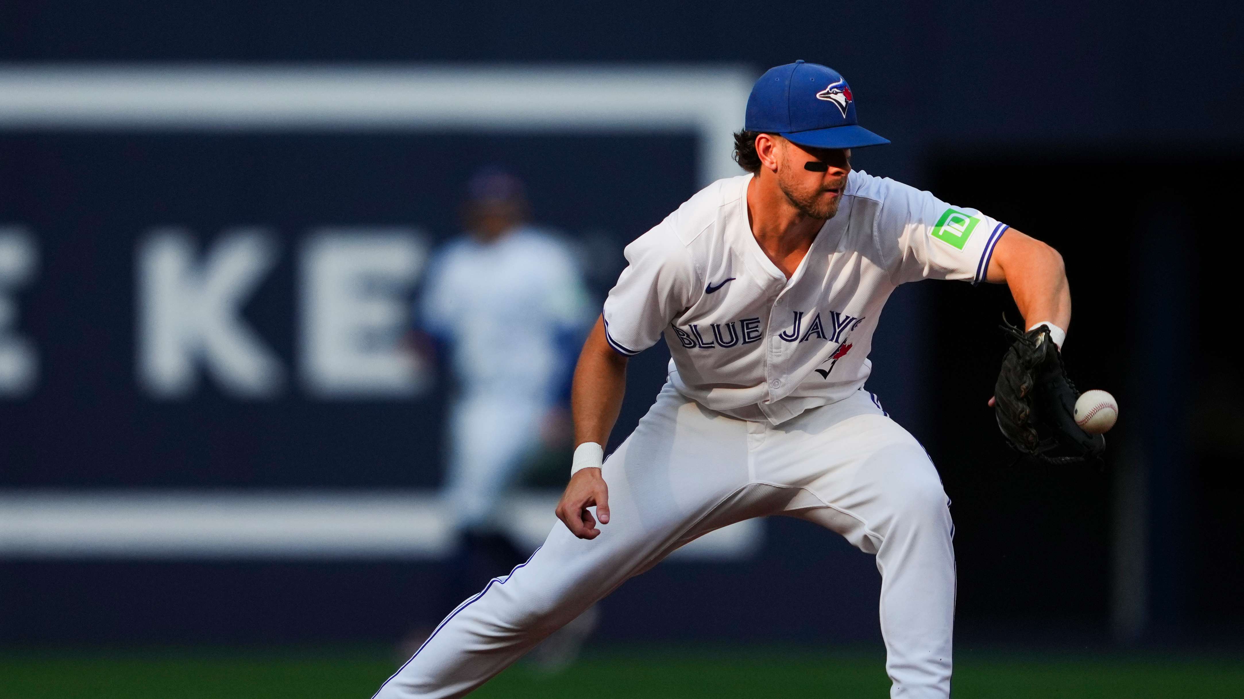 Pair of deserving Blue Jays named Gold Glove finalists