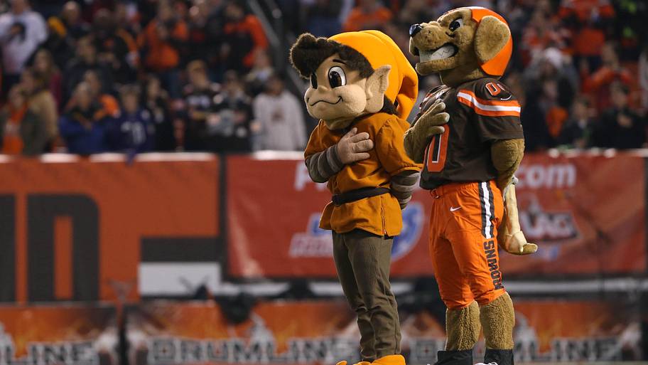 Chomps, Brownie the Elf, Browns.