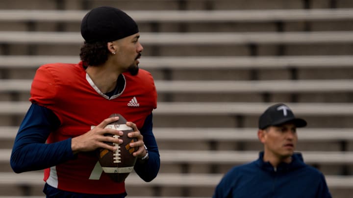 UTEP sophomore quarterback Malachi Nelson looks to pass the ball during spring practice at the Sun Bowl in El Paso, Texas, on Friday, April 4, 2025.