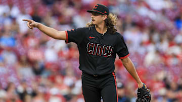Cincinnati Reds starting pitcher Rhett Lowder (81)