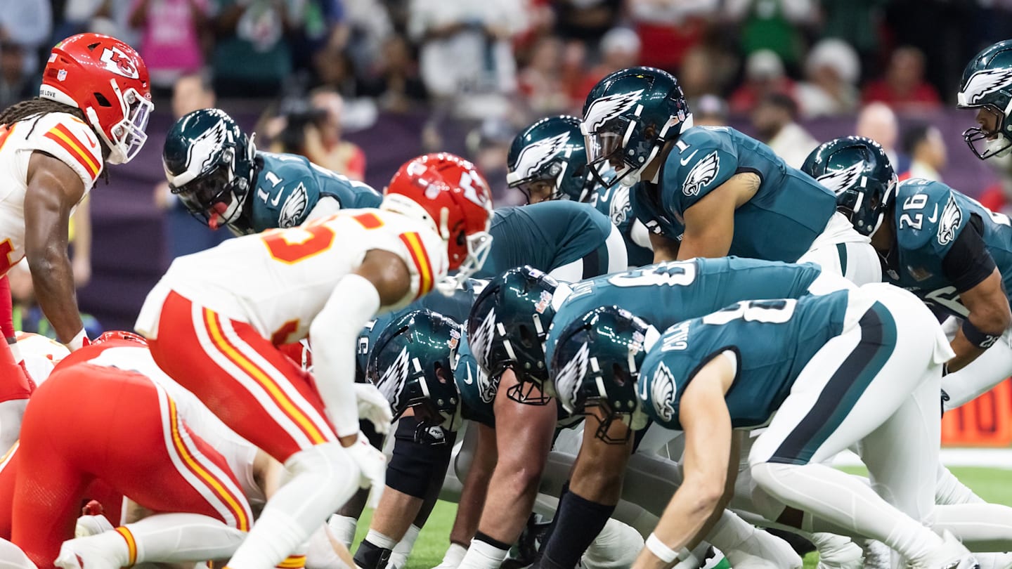 Tush Push On Life Support Amid Latest Criticism of Eagles Infamous Play