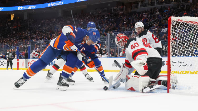 New Jersey Devils v New York Islanders