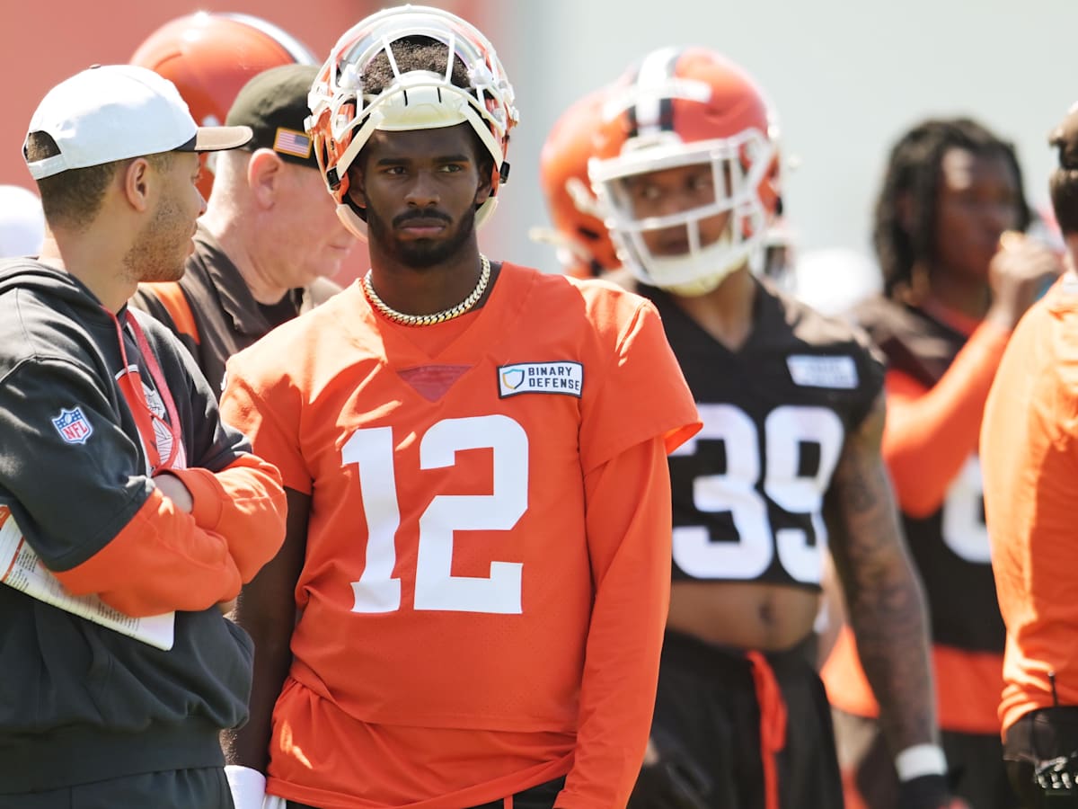 NFL Insider Reveals Why Dillon Gabriel Has Edge Over Shedeur Sanders:  Cleveland Brown