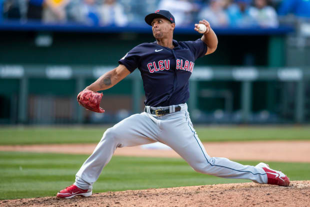 Anthony Gose throws a pitch 