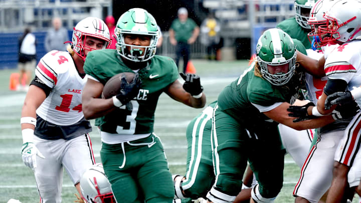 Venice running back Jamarice Wilder scores one of his three touchdowns in Venice's Class 7A state title win over Lake Mary.