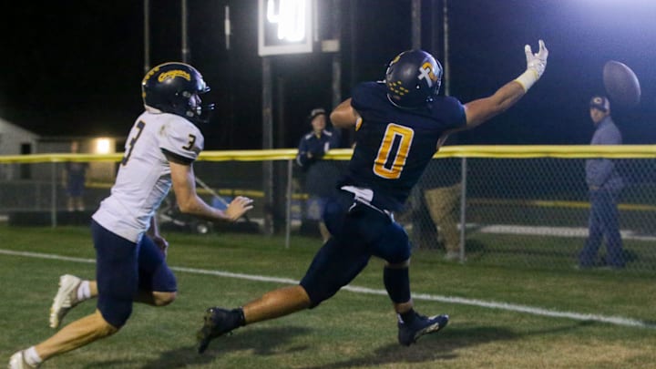 Regina’s Tate Wallace is one of the top returning wide receivers in Class 1A in Iowa high school football. Regina’s Tate Wallace is one of the top returning wide receivers in Class 1A in Iowa high school football.