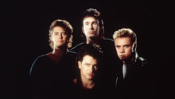 U2