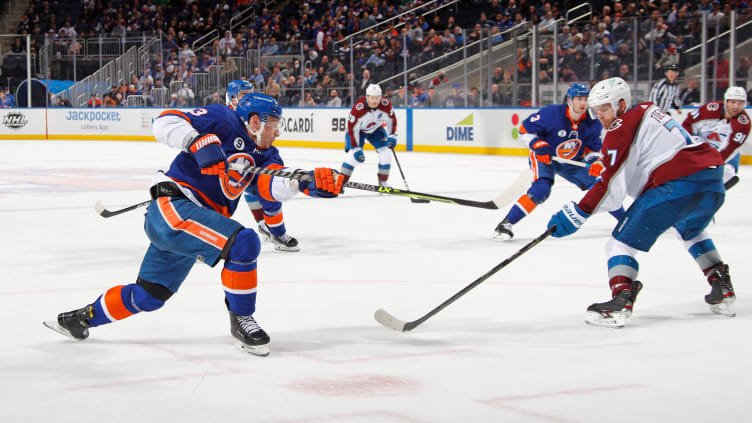 Colorado Avalanche v New York Islanders