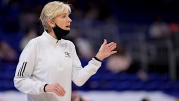 Georgia Tech v South Carolina