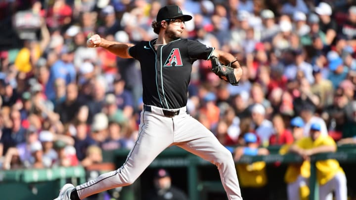 Aug 24, 2024; Boston, Massachusetts, USA;  Arizona Diamondbacks starting pitcher Zac Gallen (23) pitches during the second inning against the Boston Red Sox at Fenway Park. Mandatory Credit: Bob DeChiara-USA TODAY Sports