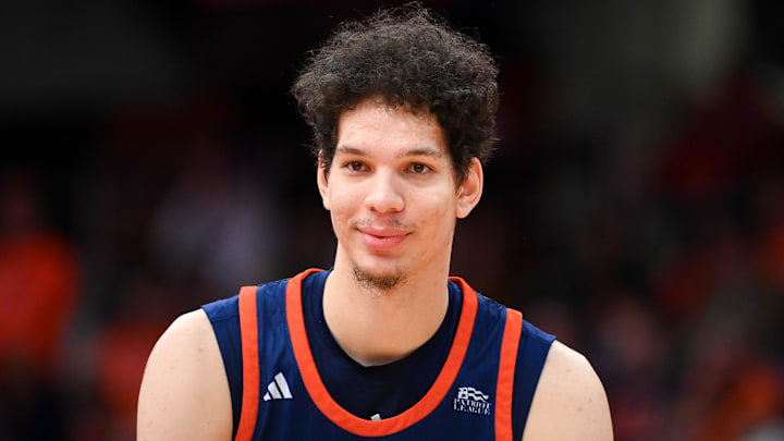 Dec 28, 2024; Syracuse, New York, USA; Bucknell Bison center Noah Williamson (3) looks on prior to the game against the Bucknell Bison at the JMA Wireless Dome. Mandatory Credit: Rich Barnes-Imagn Images