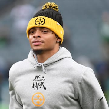 Dec 15, 2024; Philadelphia, Pennsylvania, USA; Pittsburgh Steelers quarterback Justin Fields (2) during warmups against the Philadelphia Eagles at Lincoln Financial Field. Mandatory Credit: Eric Hartline-Imagn Images