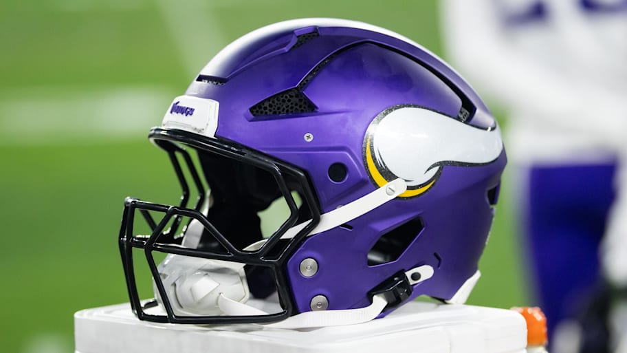 Vikings Expected to Trade RB Ty Chandler to Texans Amid QB Trade Talks with Browns