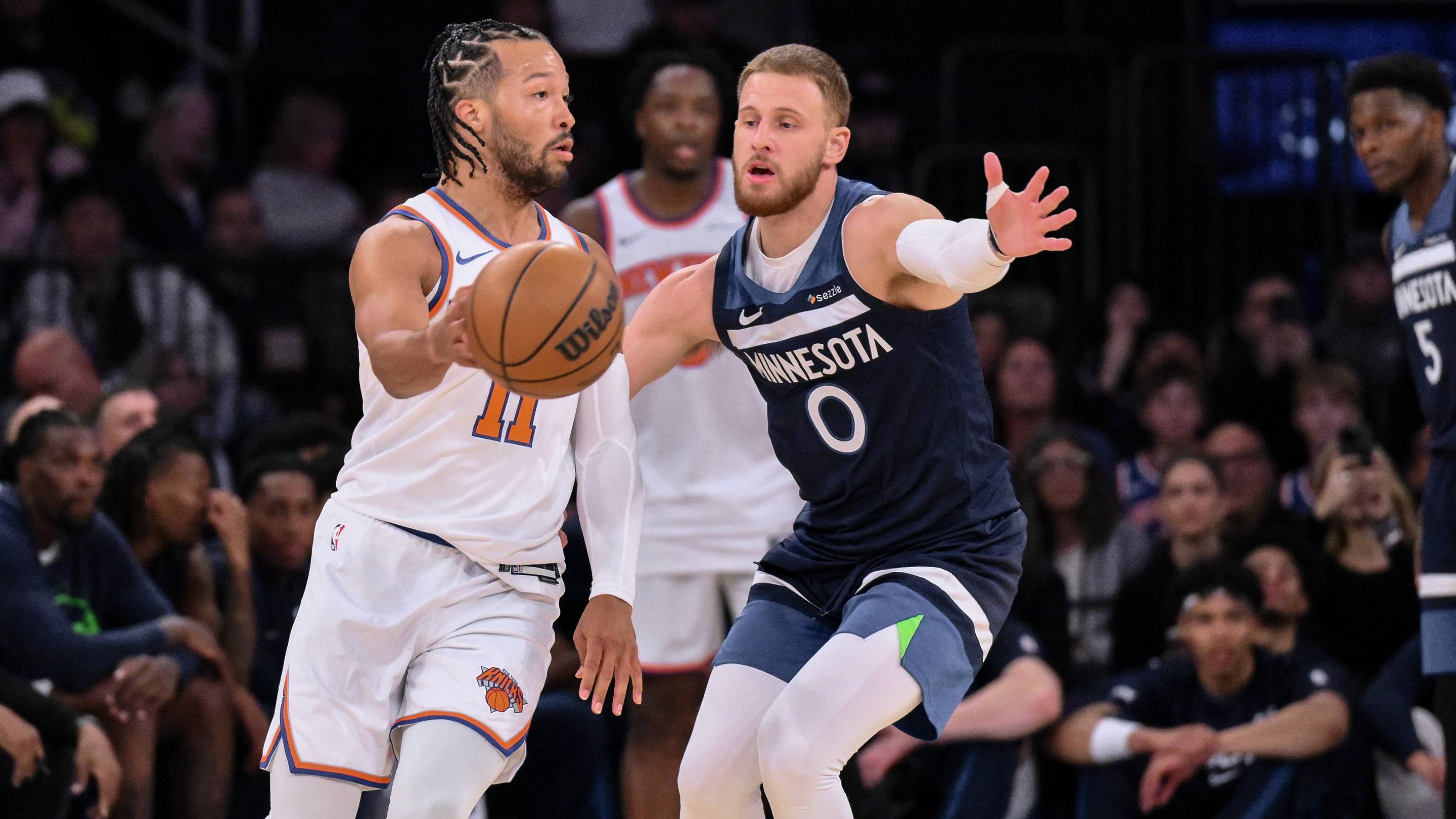 Knicks' Donte DiVincenzo Long Shot Has Come Crashing Down Again