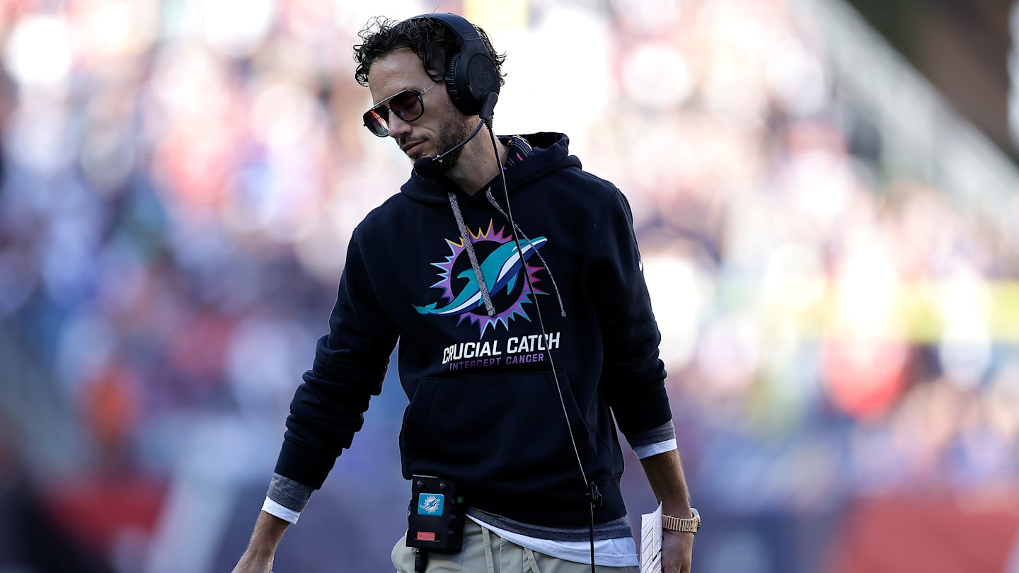 海豚队老将缺席为新秀首次亮相 NFL 铺平道路