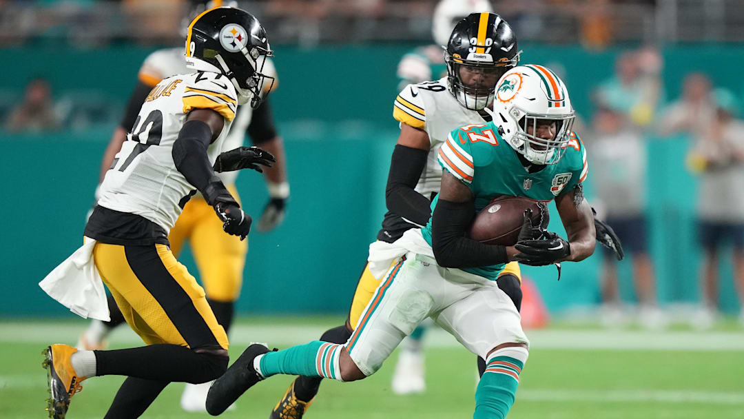 Miami Dolphins wide receiver Jaylen Waddle