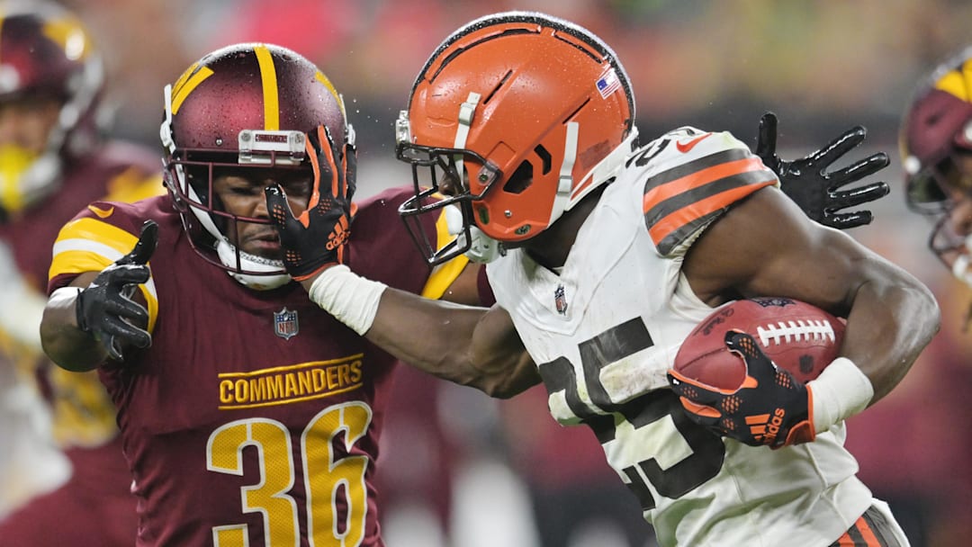 Aug 11, 2023; Cleveland, Ohio, USA; Cleveland Browns running back Demetric Felton Jr. (25) stiff arms Washington Commanders cornerback Danny Johnson (36) during the first half at Cleveland Browns Stadium. Mandatory Credit: Ken Blaze-Imagn Images Aug 11, 2023; Cleveland, Ohio, USA; Cleveland Browns running back Demetric Felton Jr. (25) stiff arms Washington Commanders cornerback Danny Johnson (36) during the first half at Cleveland Browns Stadium. Mandatory Credit: Ken Blaze-Imagn Images