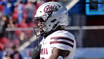 Montana running back Eli Gillman (10)