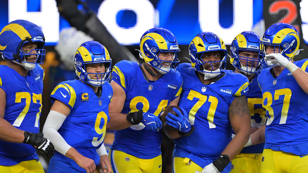 Jan 4, 2026; Inglewood, California, USA;  Los Angeles Rams tight end Colby Parkinson (84) reacts with teammates after a touchdown catch against the Arizona Cardinals during the second half at SoFi Stadium. Mandatory Credit: Jayne Kamin-Oncea-Imagn Images