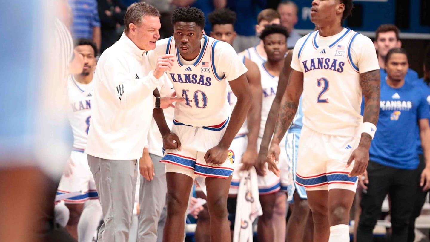 比爾賽夫 (Bill Self) 提供了堪薩斯籃球天才弗洛里比登加 (Flory Bidunga) 的最新傷病情況