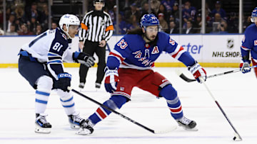 Winnipeg Jets v New York Rangers