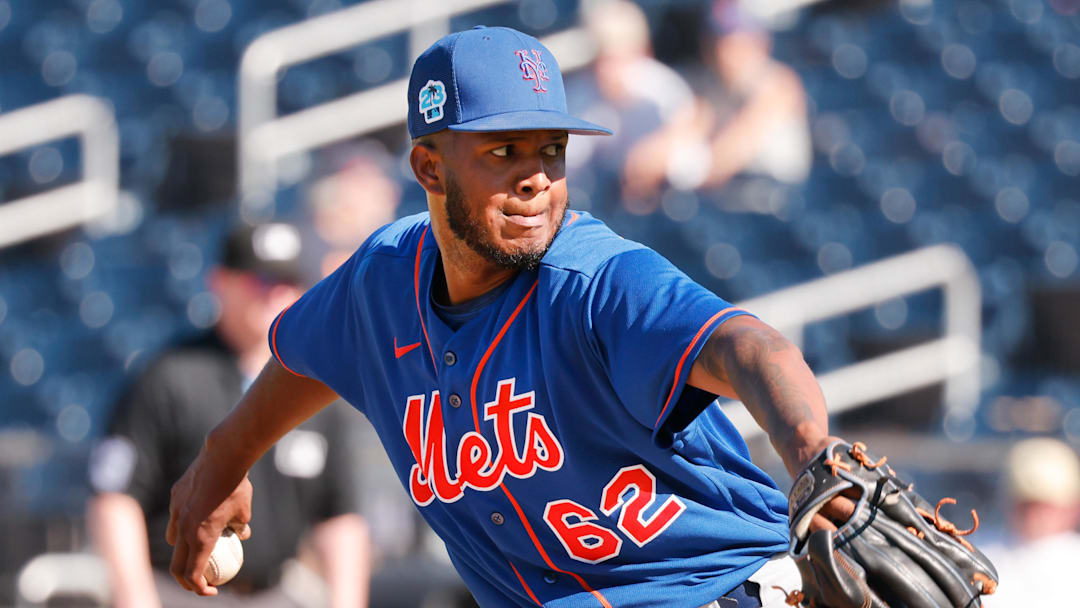 New York Mets pitcher Daison Acosta (62) throws a pitch during the seventh inning against the Houston Astros at The Ballpark of the Palm Beaches on Feb. 25, 2023.