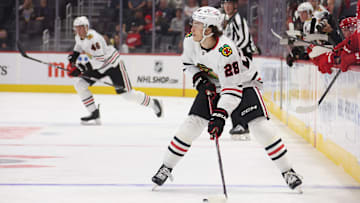 Chicago Blackhawks v Detroit Red Wings