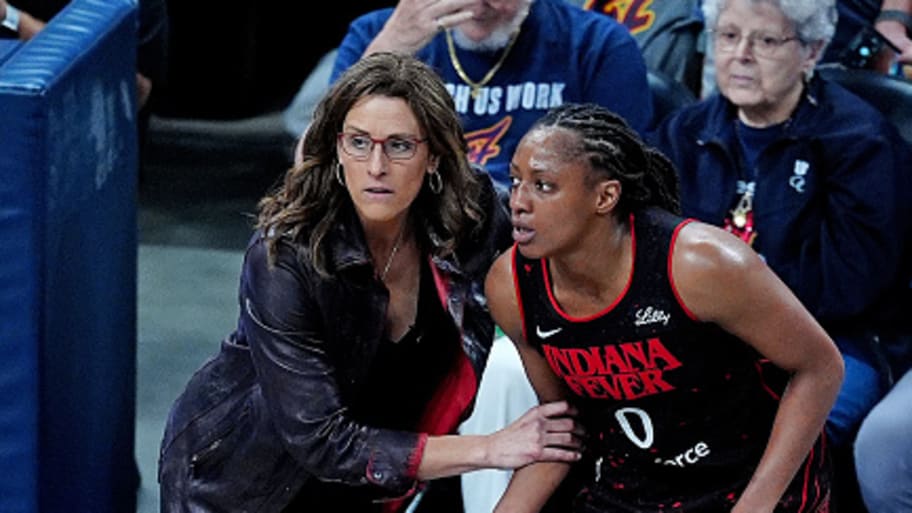 Stephanie White and Kelsey Mitchell did not have a good final possession against the Dallas Wings.  | Photo by Brian Spurlock / Icon Sportswire via Getty Images