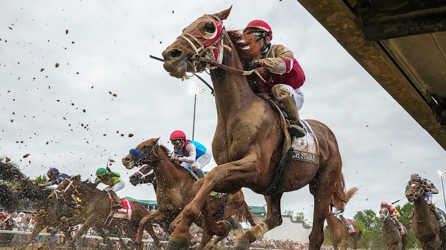 Rich Strike, with Sonny Leon up, won the 2022 Kentucky Derby.