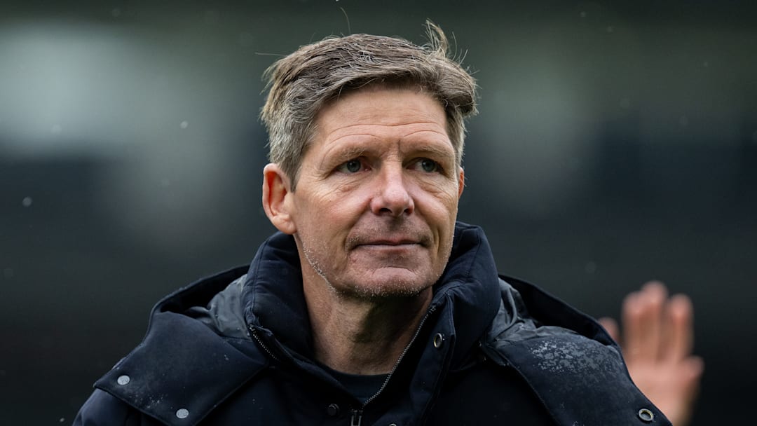 Glasner remains professional amid the controversy