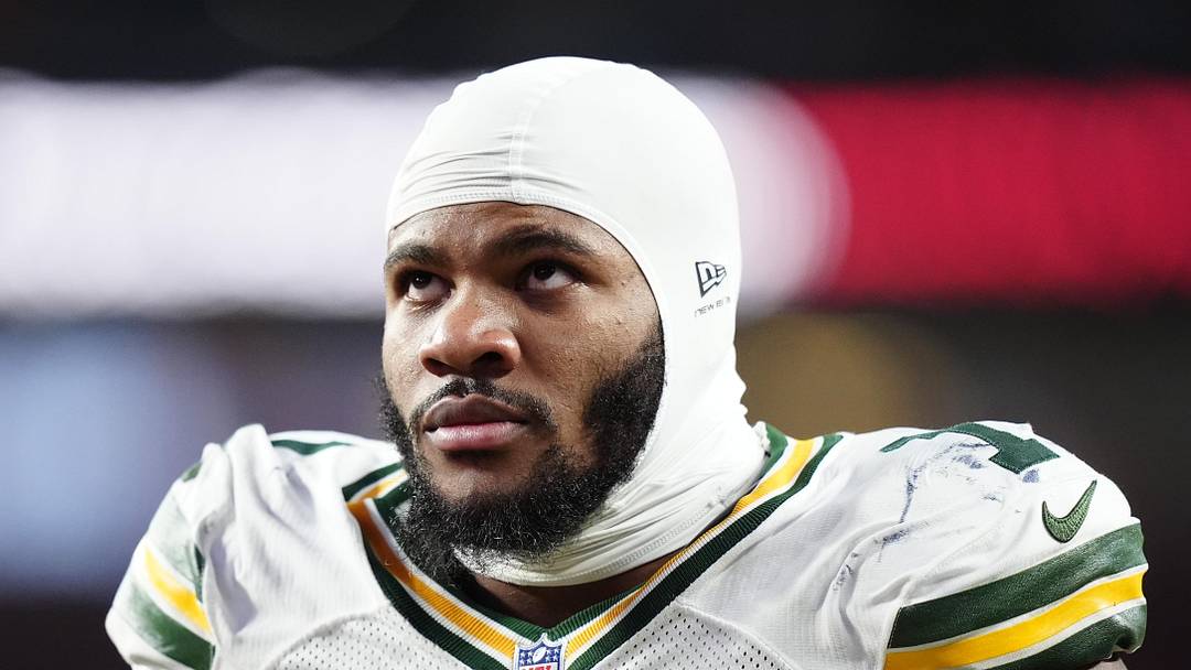 Green Bay Packers defensive end Micah Parsons (1) Green Bay Packers defensive end Micah Parsons (1)