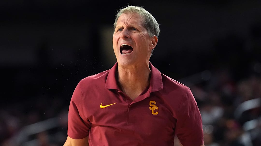 Jan 31, 2026; Los Angeles, California, USA; Southern California Trojans head coach Eric Musselman reacts against the Rutgers Scarlet Knights in the second half at Galen Center. Jan 31, 2026; Los Angeles, California, USA; Southern California Trojans head coach Eric Musselman reacts against the Rutgers Scarlet Knights in the second half at Galen Center.