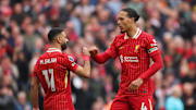 Auf Mohamed Salah (l.) und Virgil van Dijk kann Liverpool wohl weiter setzen