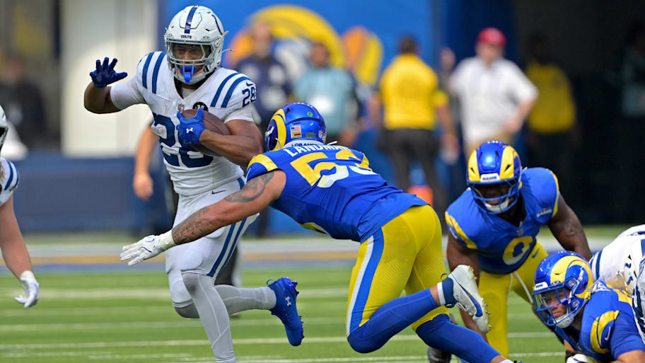 Rams linebacker Nate Landman